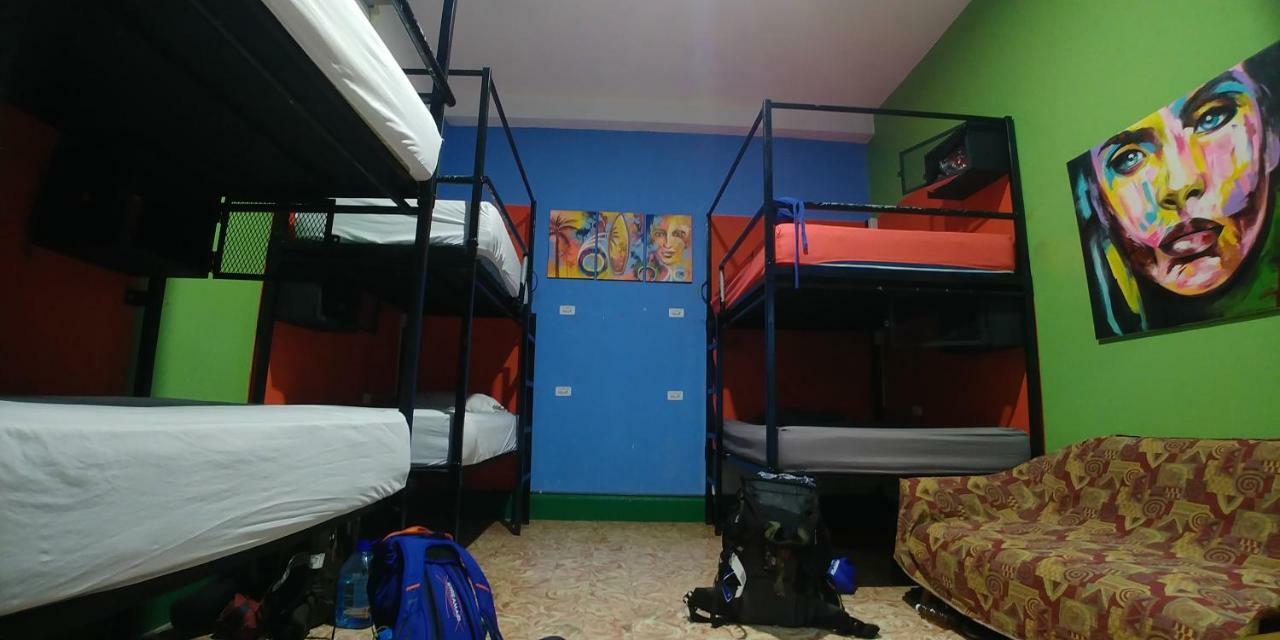 Hostel Mamallena Panama Stadt Exterior foto